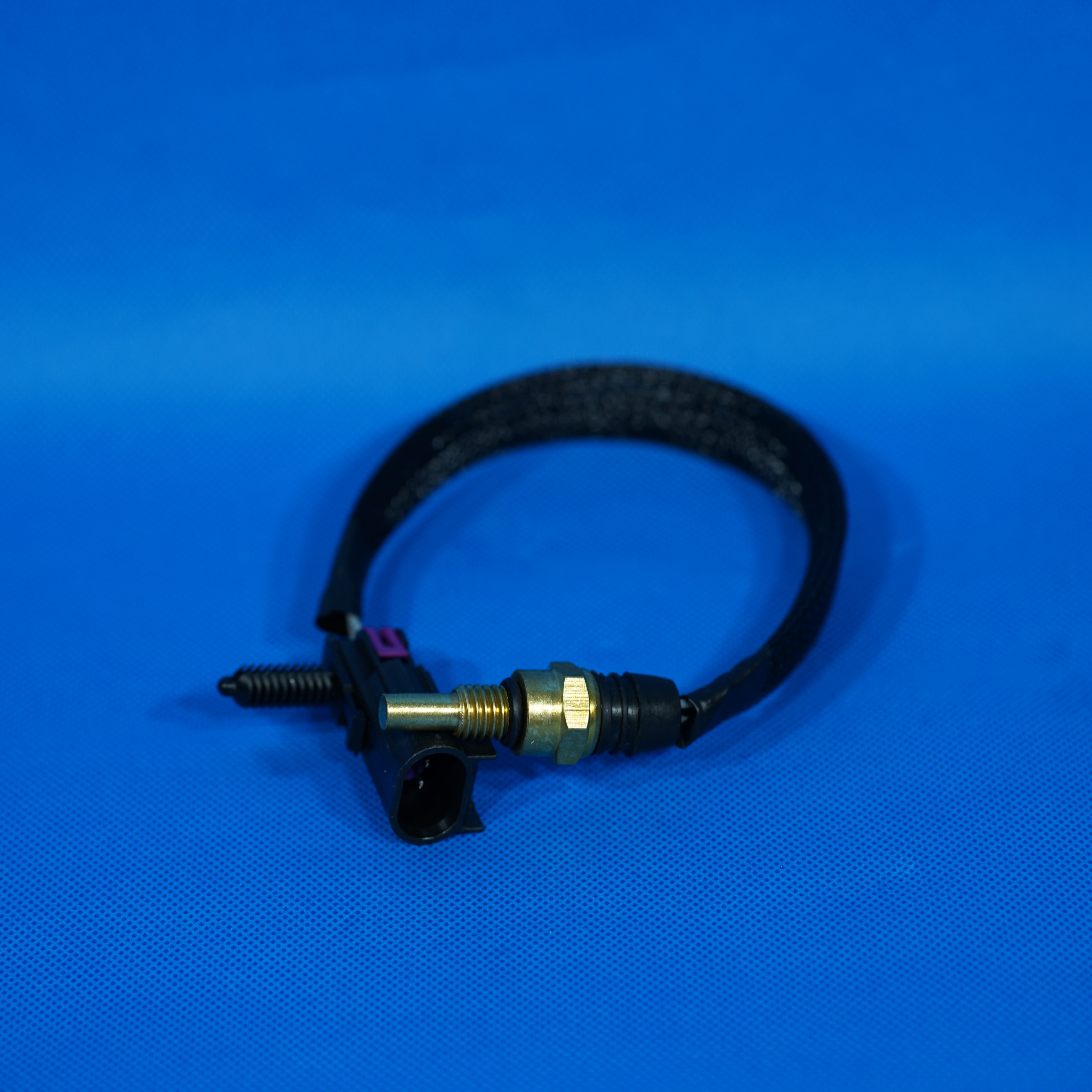 Engine Coolant Temperature Sensor ECT Hummer H3