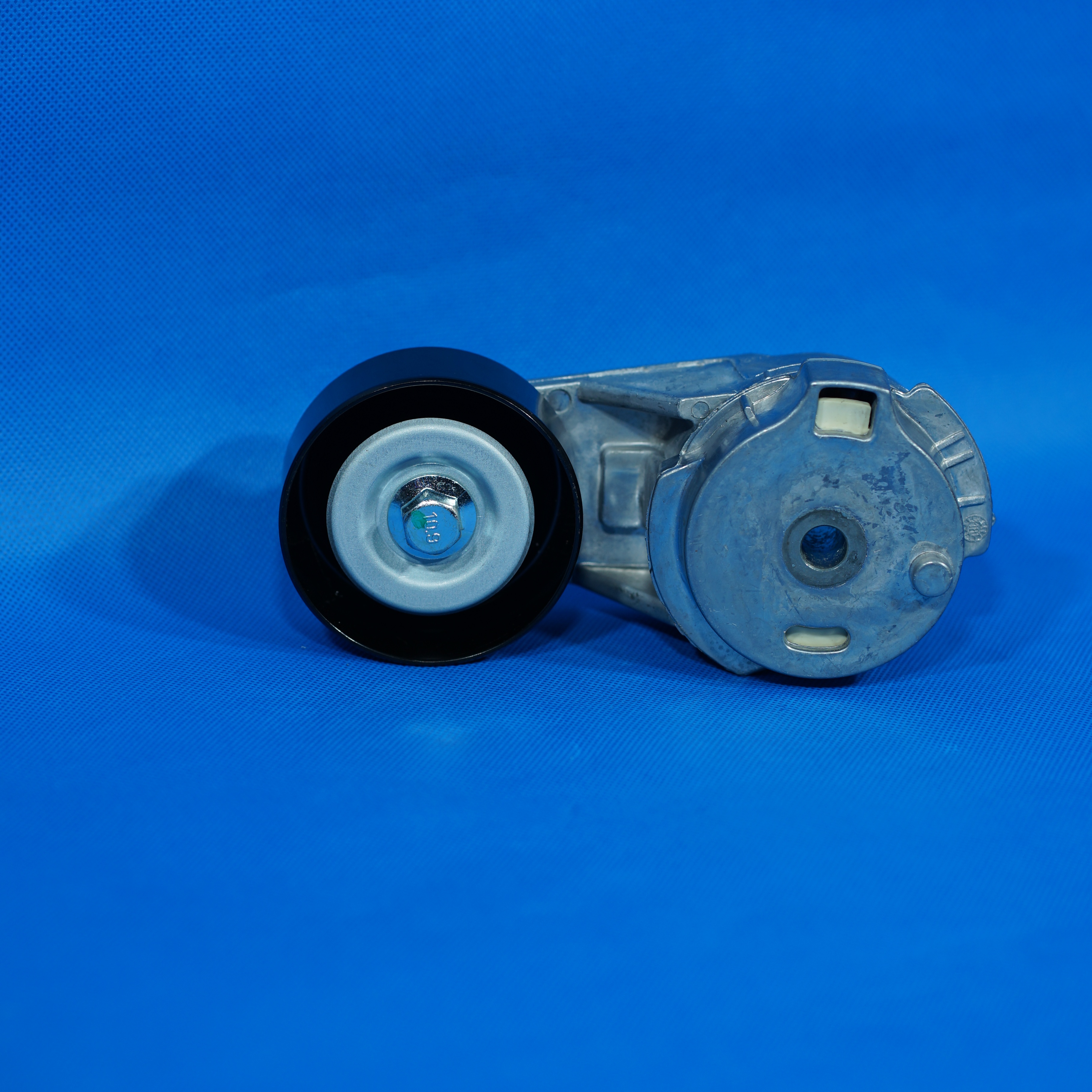 Auto Tensioner Fan V Belt Hummer H3